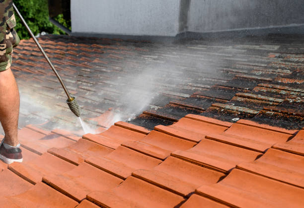 Best Commercial Pressure Washing  in Crestview, FL