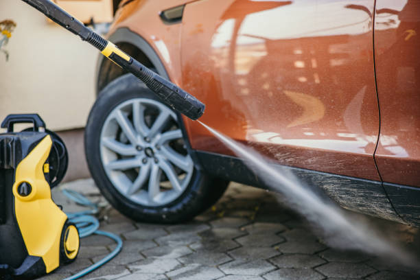 Best Roof Pressure Washing  in Crestview, FL