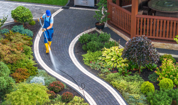 Best Affordable Pressure Washing  in Crestview, FL